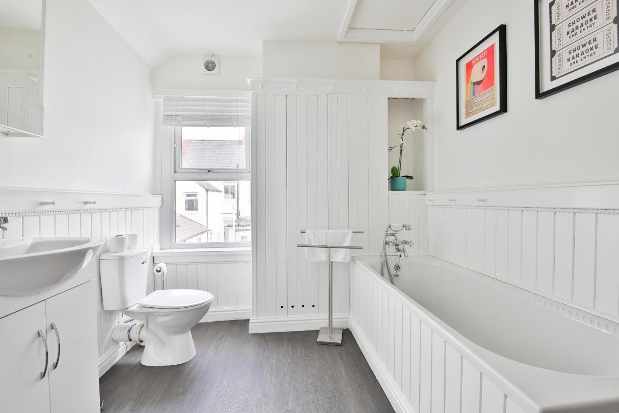 Fresh Cardiff Bay 2 Bedroom House- 3 Tv'S Luaran gambar